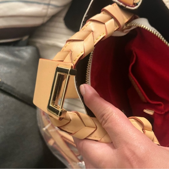 Handbag - Picture 4 of 7